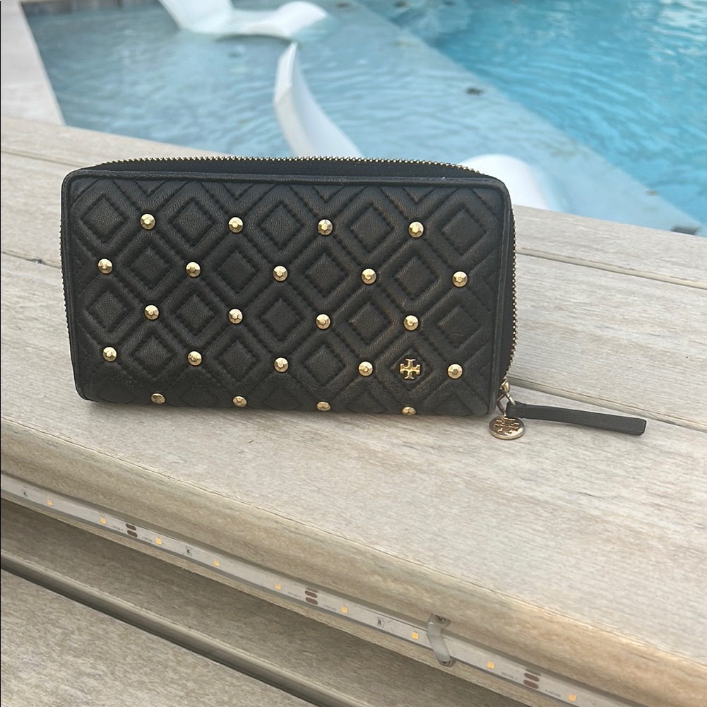 Tory Burch Black Quilted Wallet